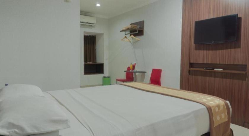 D'Arcici Hotel Plumpang 2*