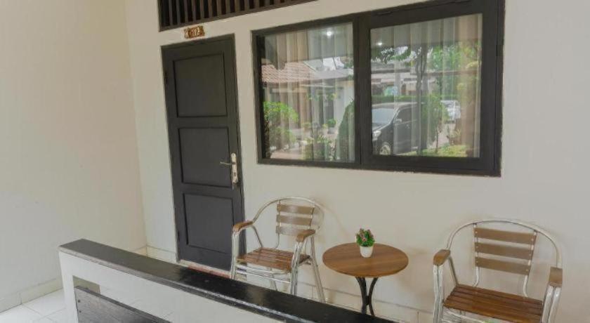 D'Arcici Hotel Plumpang Hotel