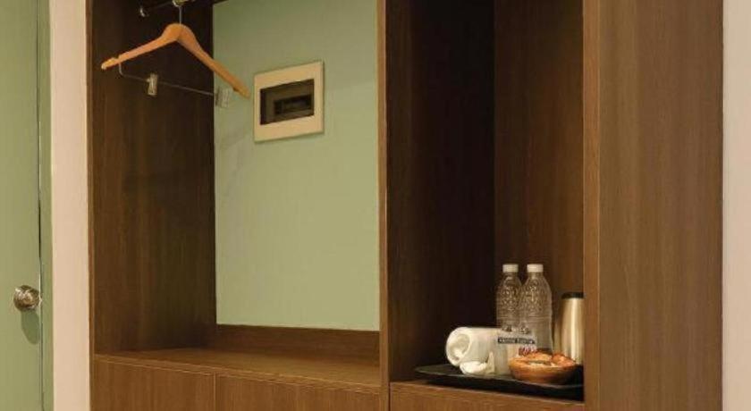 D'Arcici Hotel Plumpang Hotel 2*