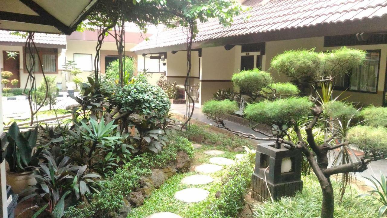 D'Arcici Hotel Plumpang Hotel